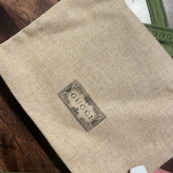 GG Marmont Full-Grain Billfold Wallet - Picture 4 of 5